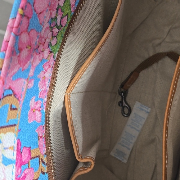 NWT Dooney & Bourke Hydrangea Monogram Shopper - Picture 8 of 15